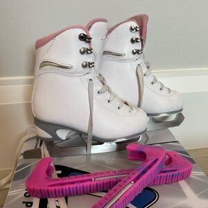 Jackson Ultima, girls ice skates white, size 12J